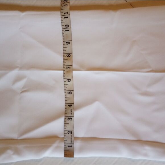 New Cato White Wide Leg High-rise Trousers With Gold Accent Button - Picture 8 of 14